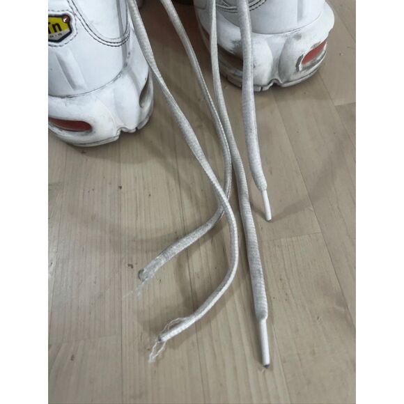 Nike Air Max Plus TN SE Youth Sneakers White Orange Trainers Size 7Y Running - Picture 8 of 13